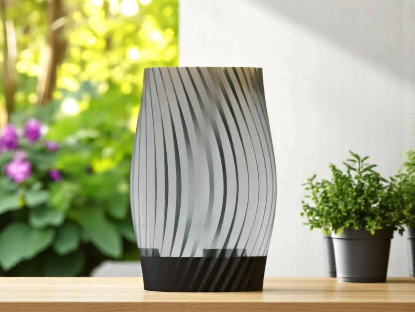 3D Printed Επιτραπέζιο Φωτιστικό “Spiral Mist” – Κομψότητα σε Κίνηση