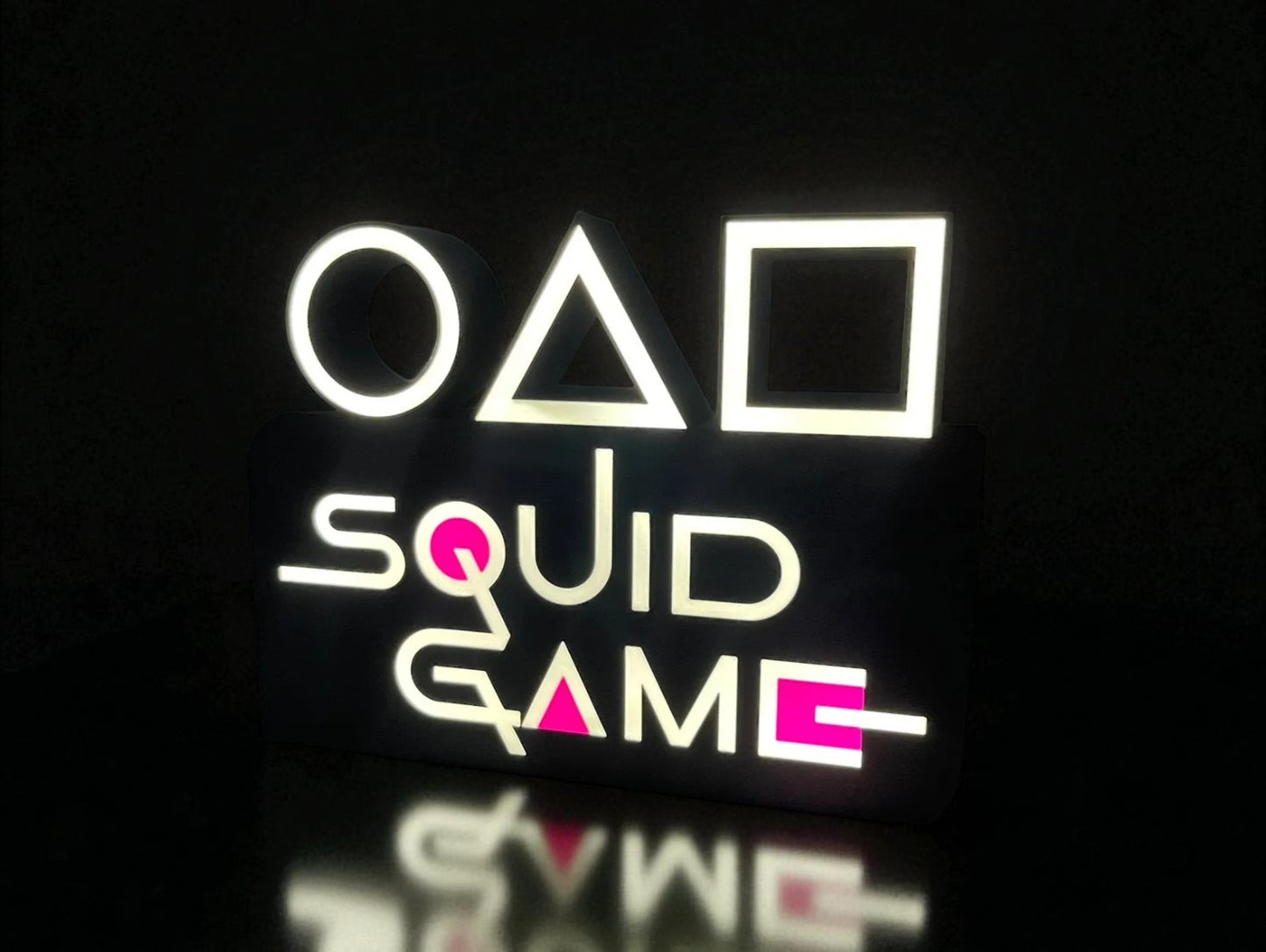 Φωτιζόμενο 3D Lightbox “Squid Game” – Pop Culture Fan Art Διακόσμηση