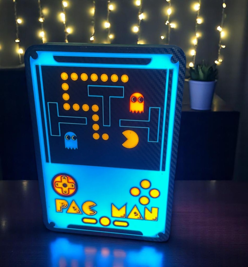 3D Printed Lightbox "Pac-Man Retro Console" – Neo-Retro Gaming Decor