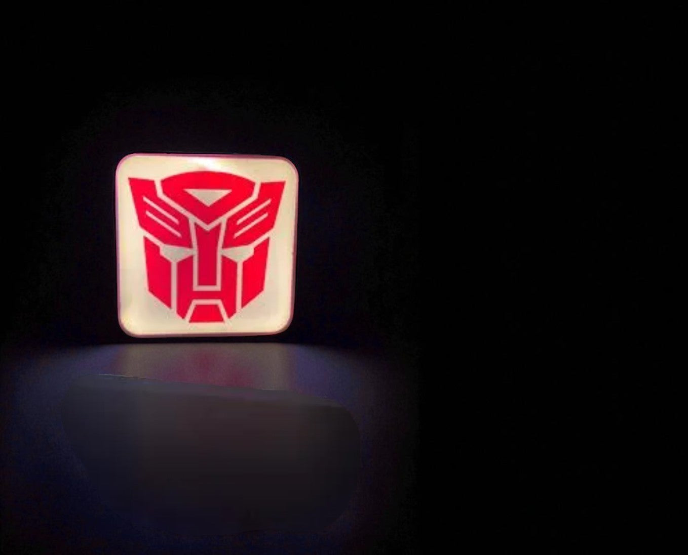 “Δύναμη Autobot” – Φωτιζόμενο 3D Printed Lightbox (Fan Art)
