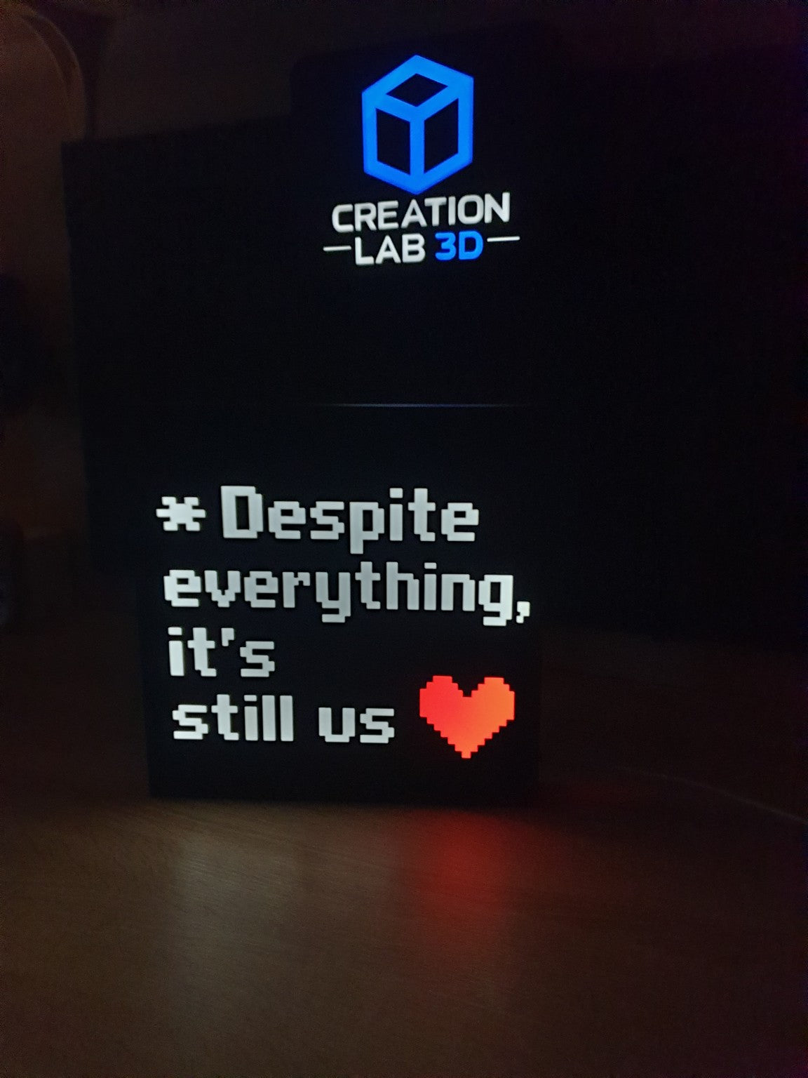Custom Επιτραπέζιο Lightbox – Το Δικό σου Σχέδιο | Personalized Custom LED Lightbox
