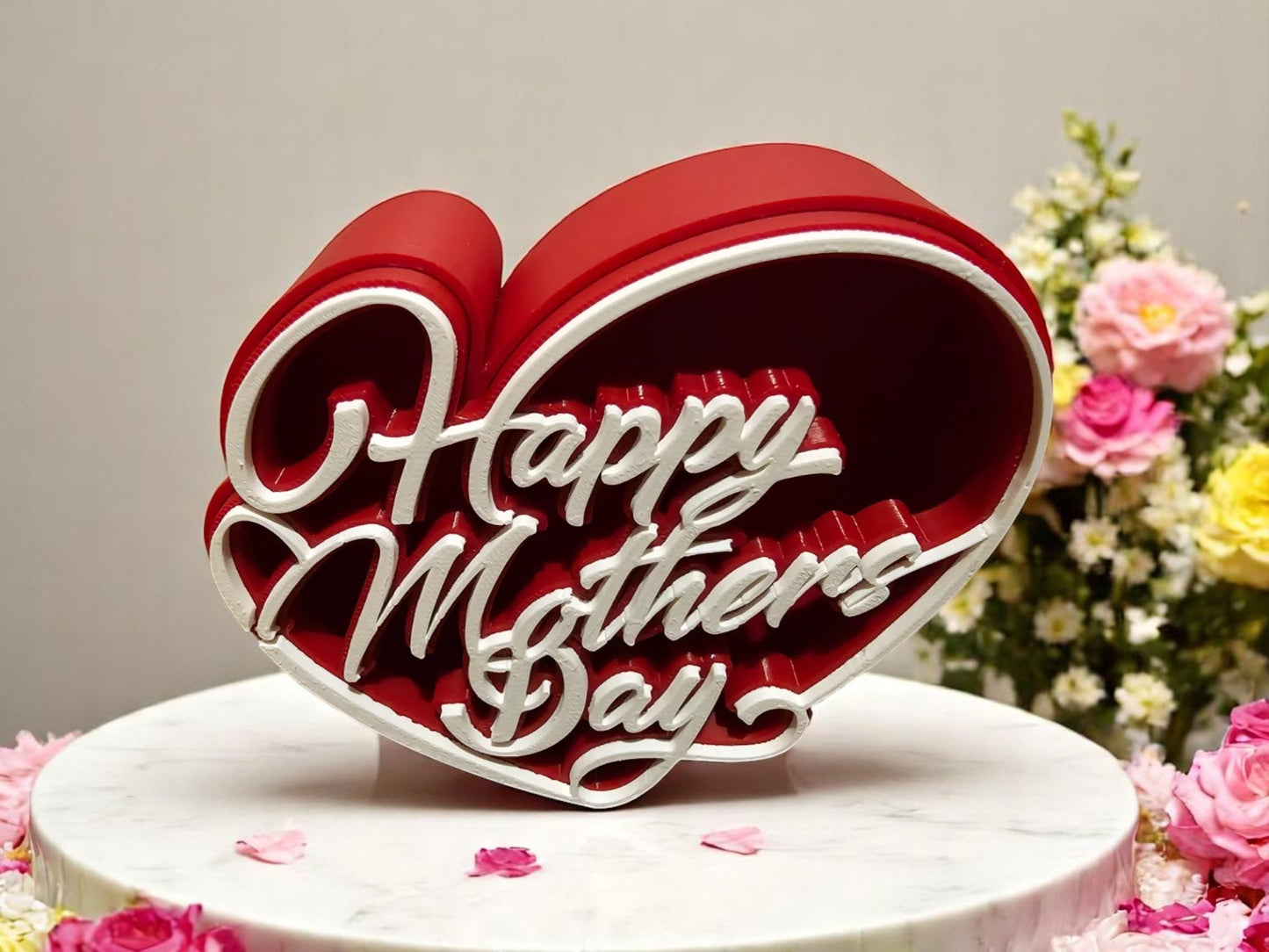 Κομψό Διακοσμητικό "Happy Mother's Day" σε Σχήμα Καρδιάς με Κόκκινη Βάση - Το Απόλυτο Δώρο Αγάπης