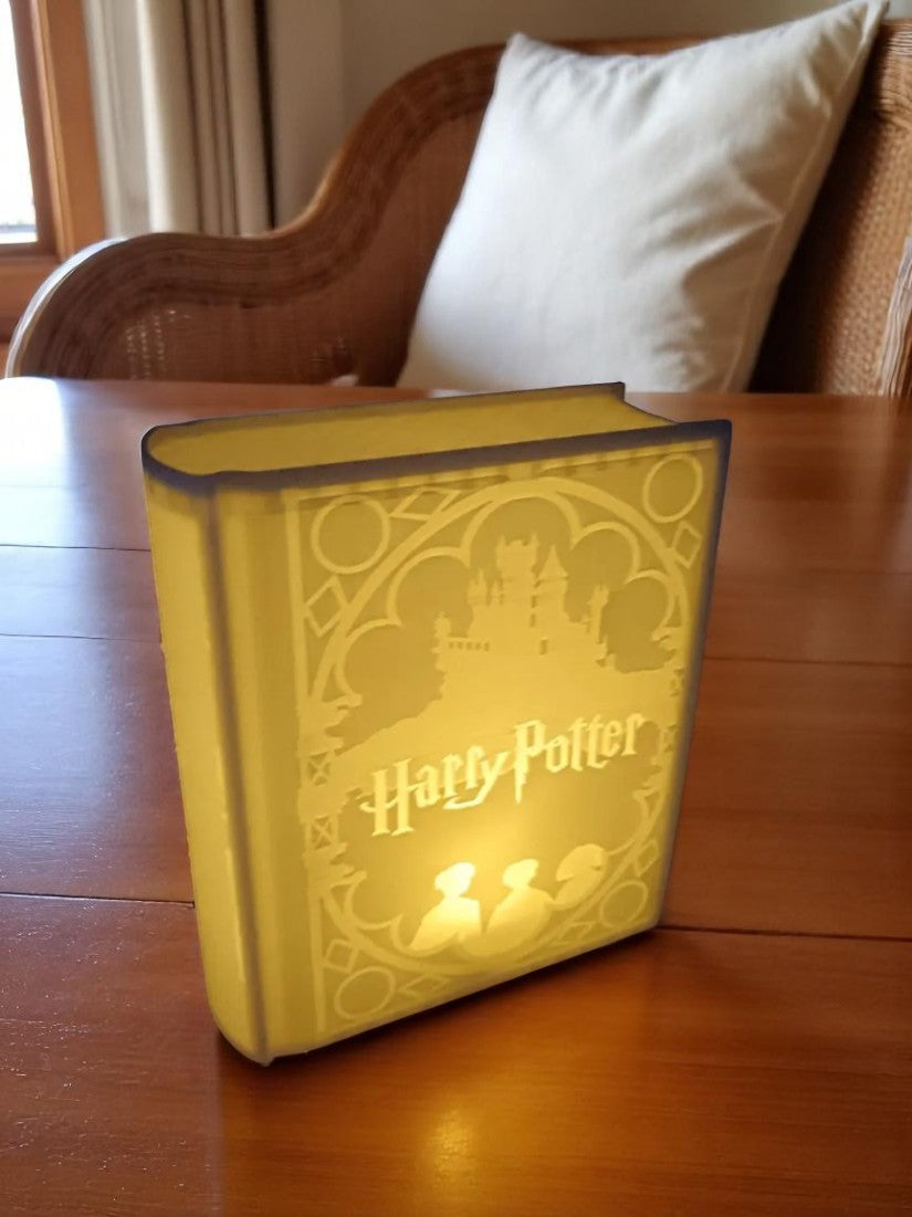 Μαγικό Βιβλίο Φωτιστικό – 3D Printed Fan Art Lightbox από τον Κόσμο του Χάρι Πότερ