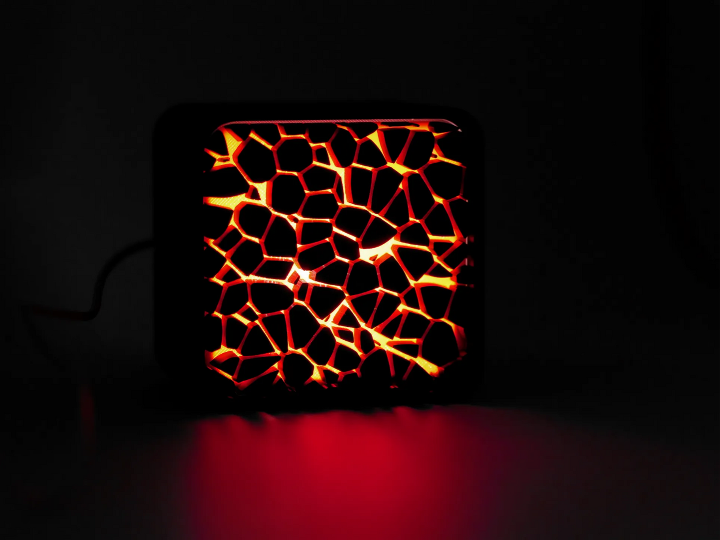 "Lava Light" – Unique Ambient Lamp