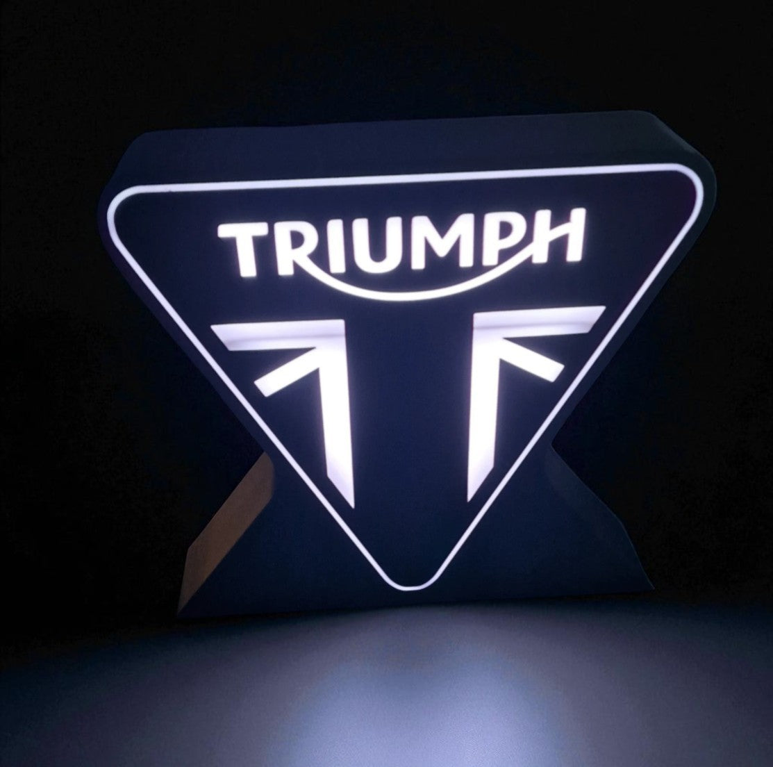 Fan Art Φωτιστικό Triumph Logo