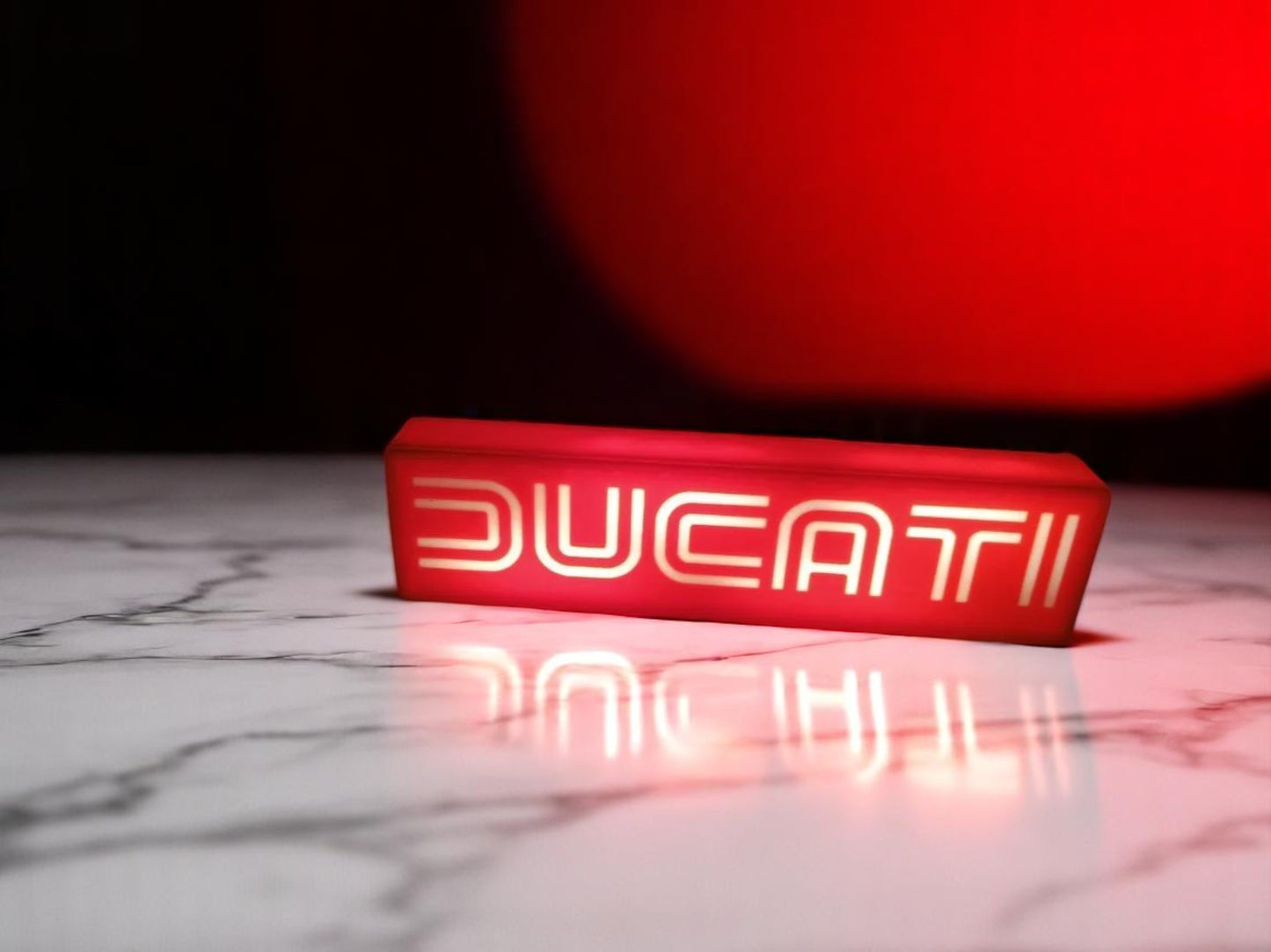 Φωτεινό Lightbox DUCATI Logo – Μοντέρνο Fan Art Διακοσμητικό 
