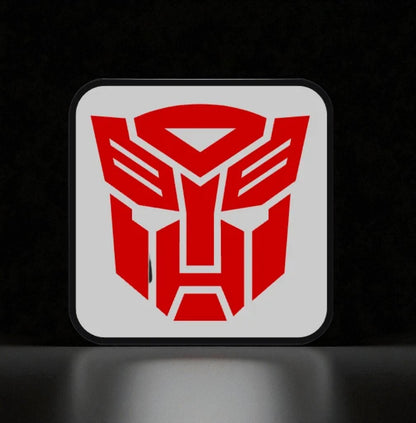“Δύναμη Autobot” – Φωτιζόμενο 3D Printed Lightbox (Fan Art)