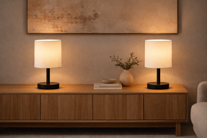 Minimal Table Lamp – Μίνιμαλ Επιτραπέζιο Φωτιστικό για Ζεστή Ατμόσφαιρα | Modern Bedside Lamp