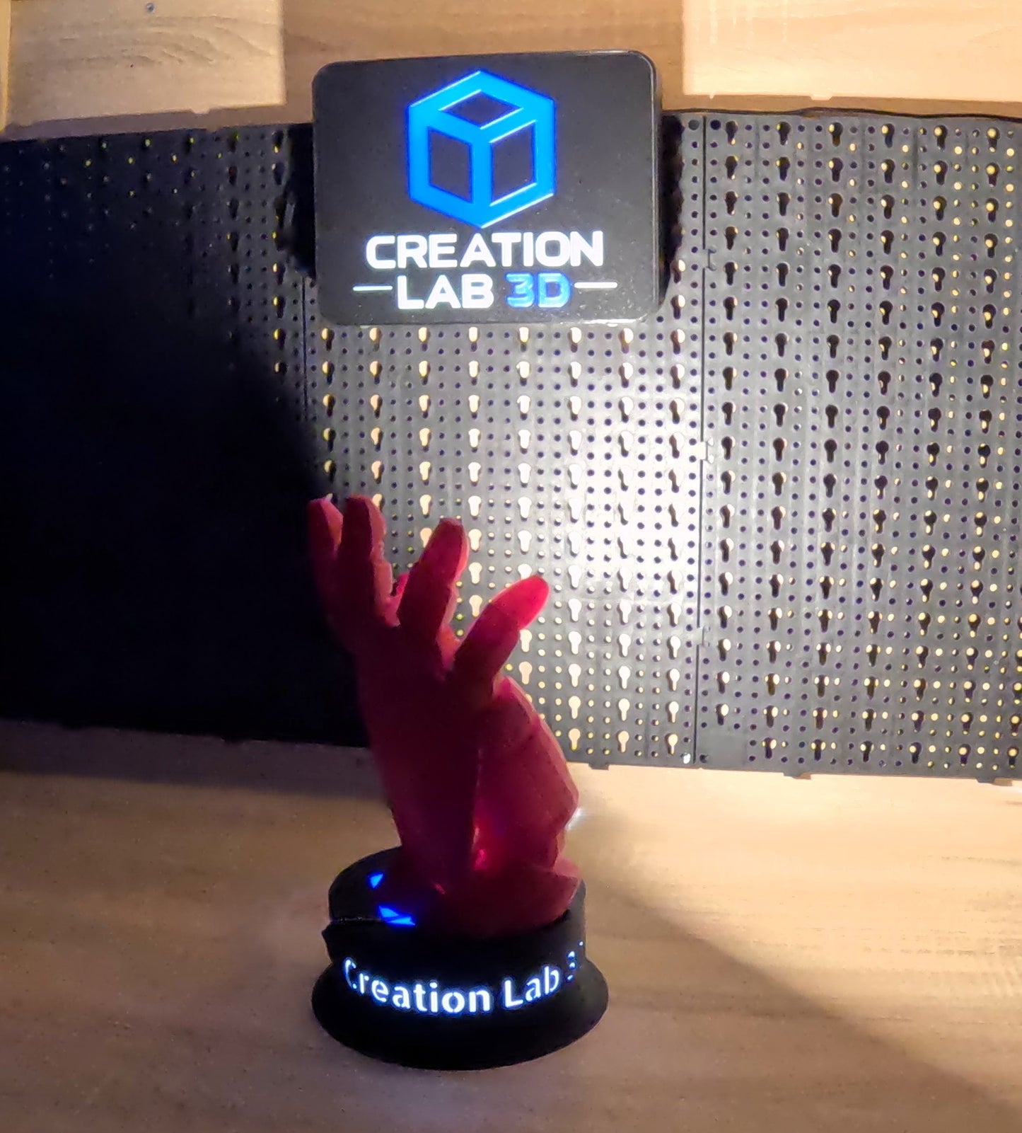 Φωτιζόμενο Διακοσμητικό Χέρι Iron Man | Superhero Light | Marvel Inspired Decor