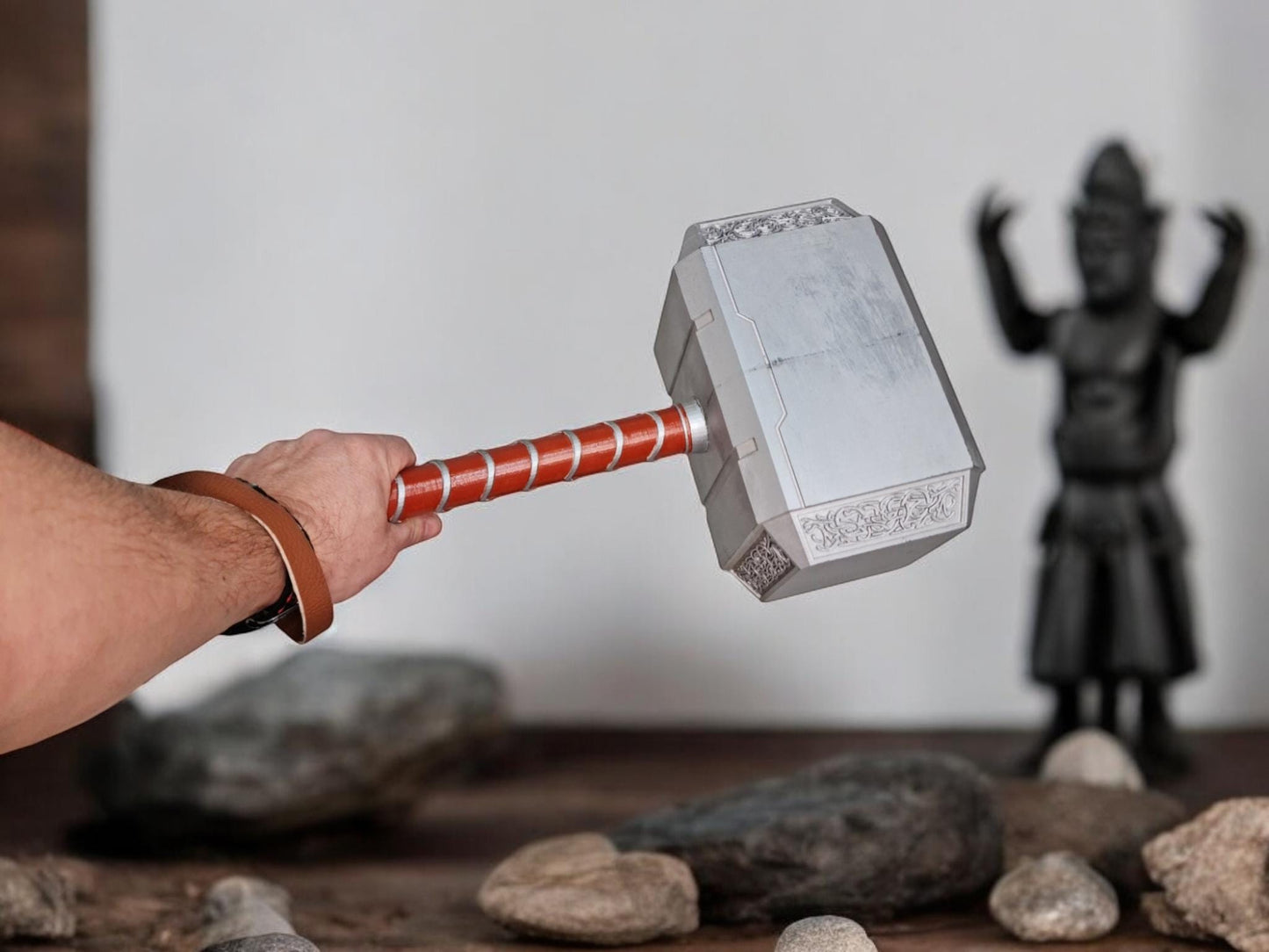 Mjolnir – Το Σφυρί του Θορ