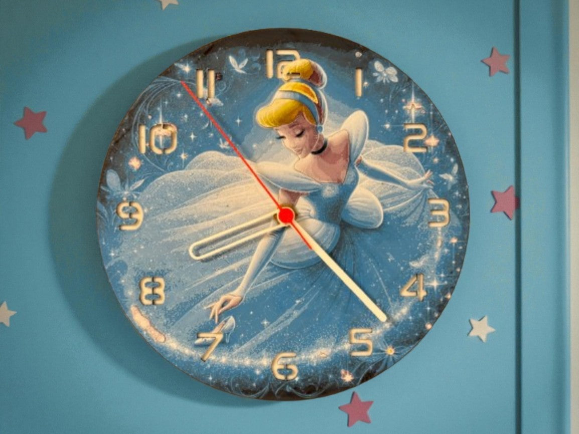 Παιδικό Ρολόι Τοίχου Σταχτοπούτα | Princess Room Decor | Personalized Gift Option