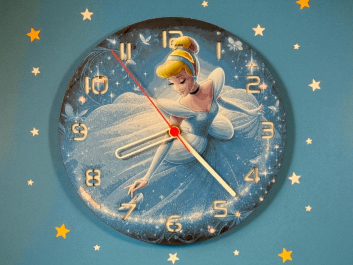 Παιδικό Ρολόι Τοίχου Σταχτοπούτα | Princess Room Decor | Personalized Gift Option