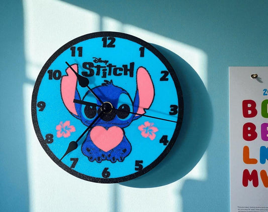  Ρολόι Τοίχου Stitch – Χειροποίητη Δημιουργία