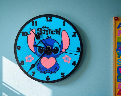  Ρολόι Τοίχου Stitch – Χειροποίητη Δημιουργία