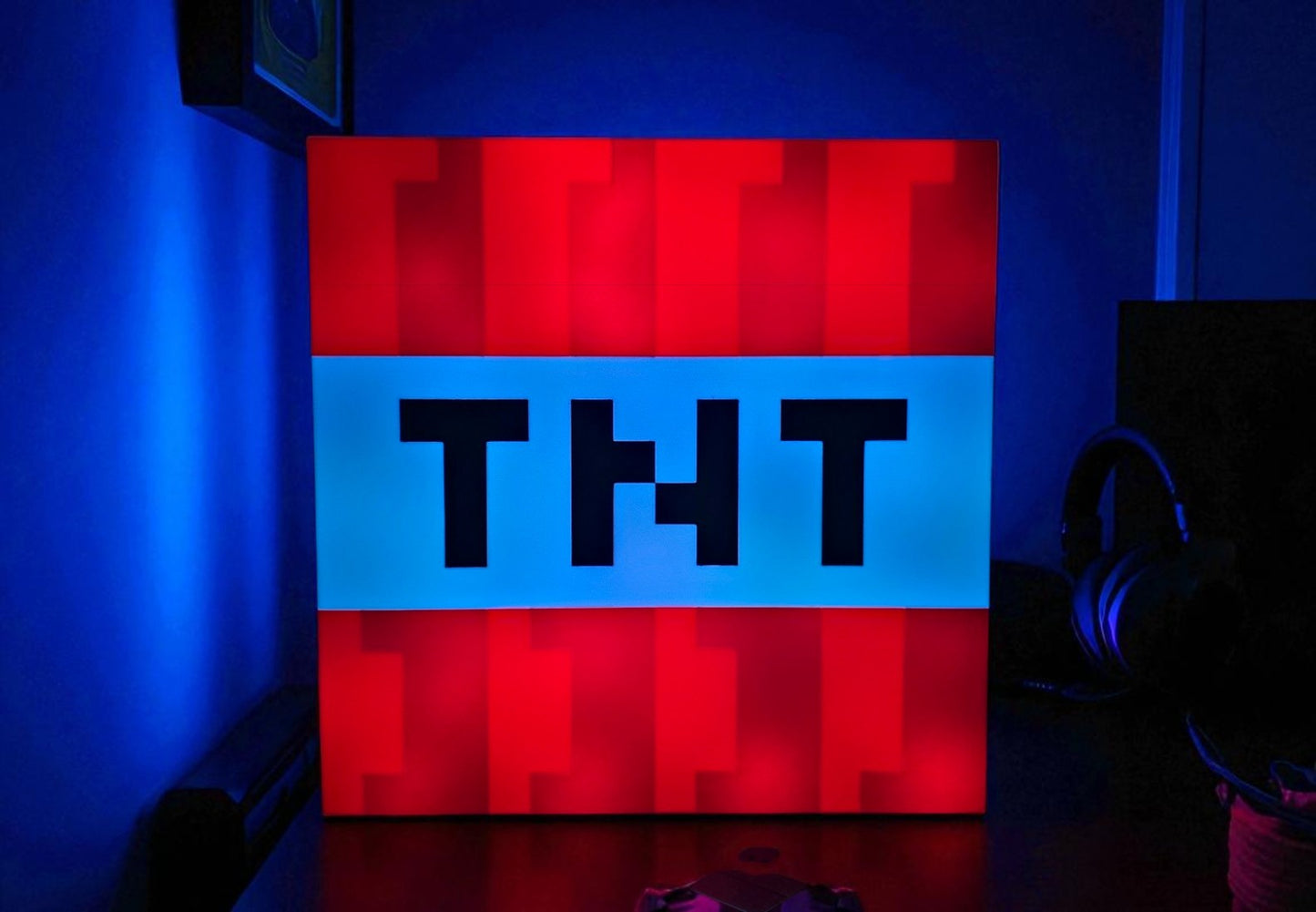 Minecraft TNT Lightbox – Red USB LED Lamp for Gamers & Collectors