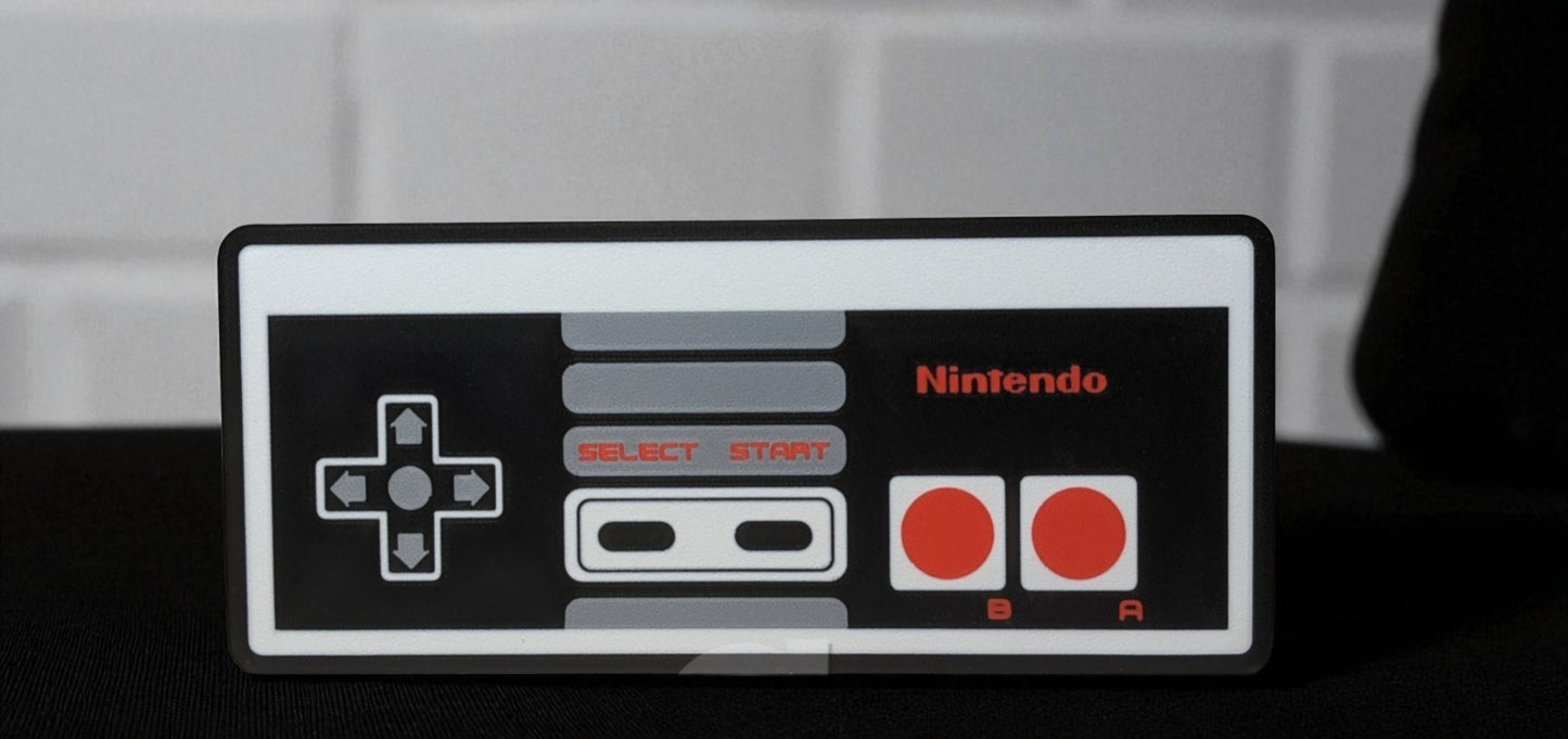 Retro NES Controller Lightbox – The Classic Gamer’s Lamp